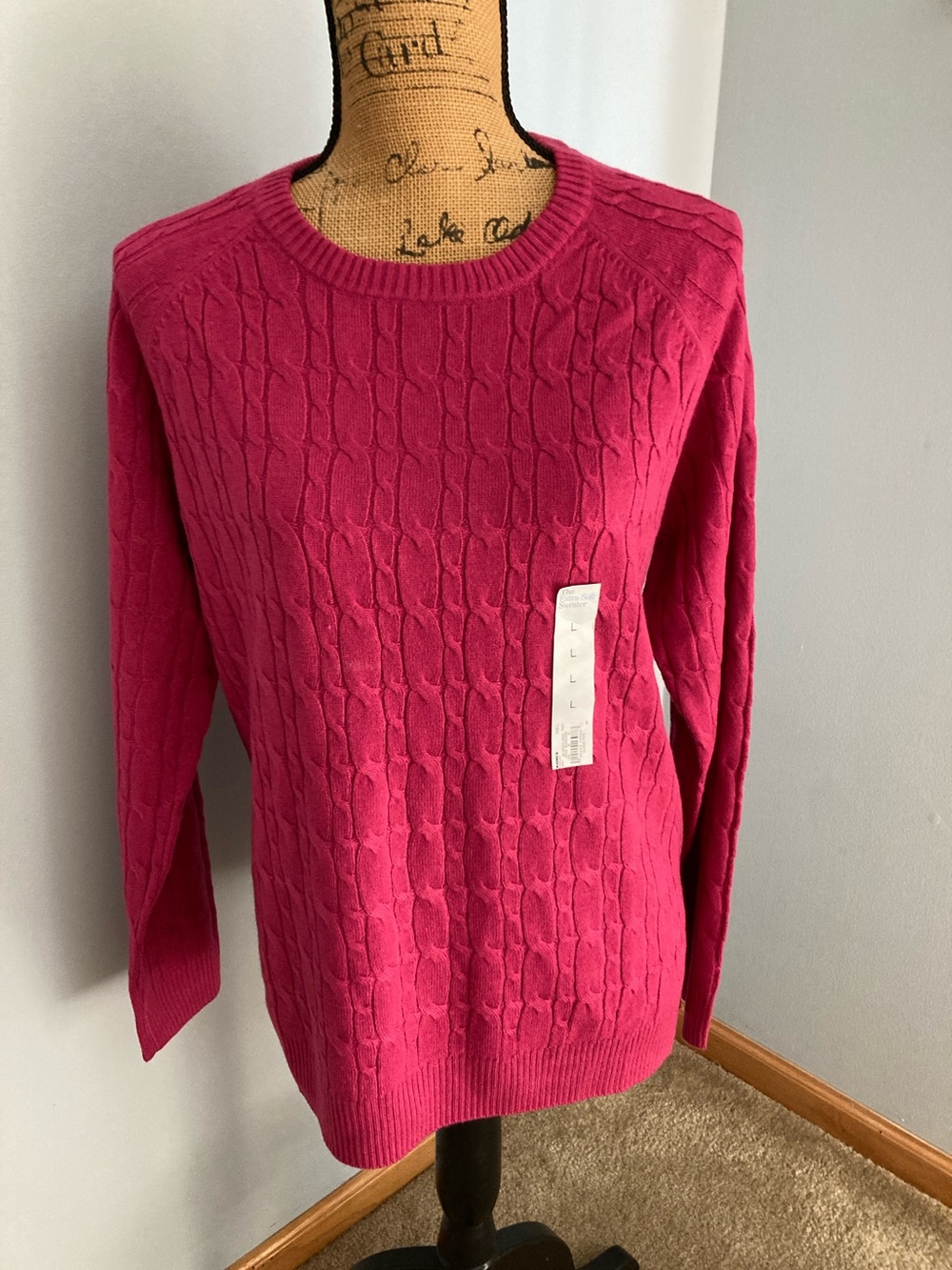 NWT Croft & Barrow Cable Knit Crewneck Sweater in Bright Pink Women Size Large